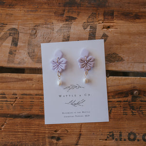 Soft Lilac statement earring