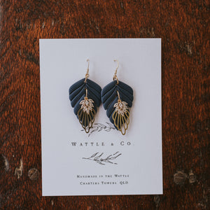 Botanical Drop in Navy with hook