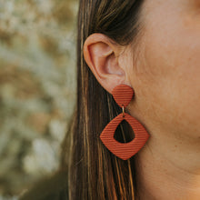 Load image into Gallery viewer, Terracotta Drop Earring