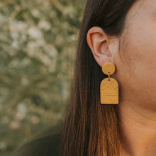 Load image into Gallery viewer, Statement Earring in &#39;keen&#39;s mustard&#39;