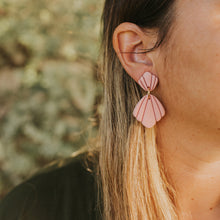 Load image into Gallery viewer, Duo Shell Drop Earring in Dusty Pink